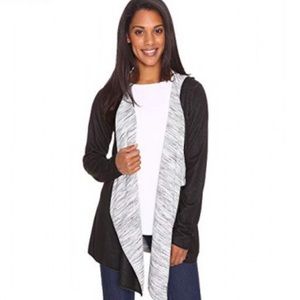 •3/$40• ExOfficio Reversible cardigan!
